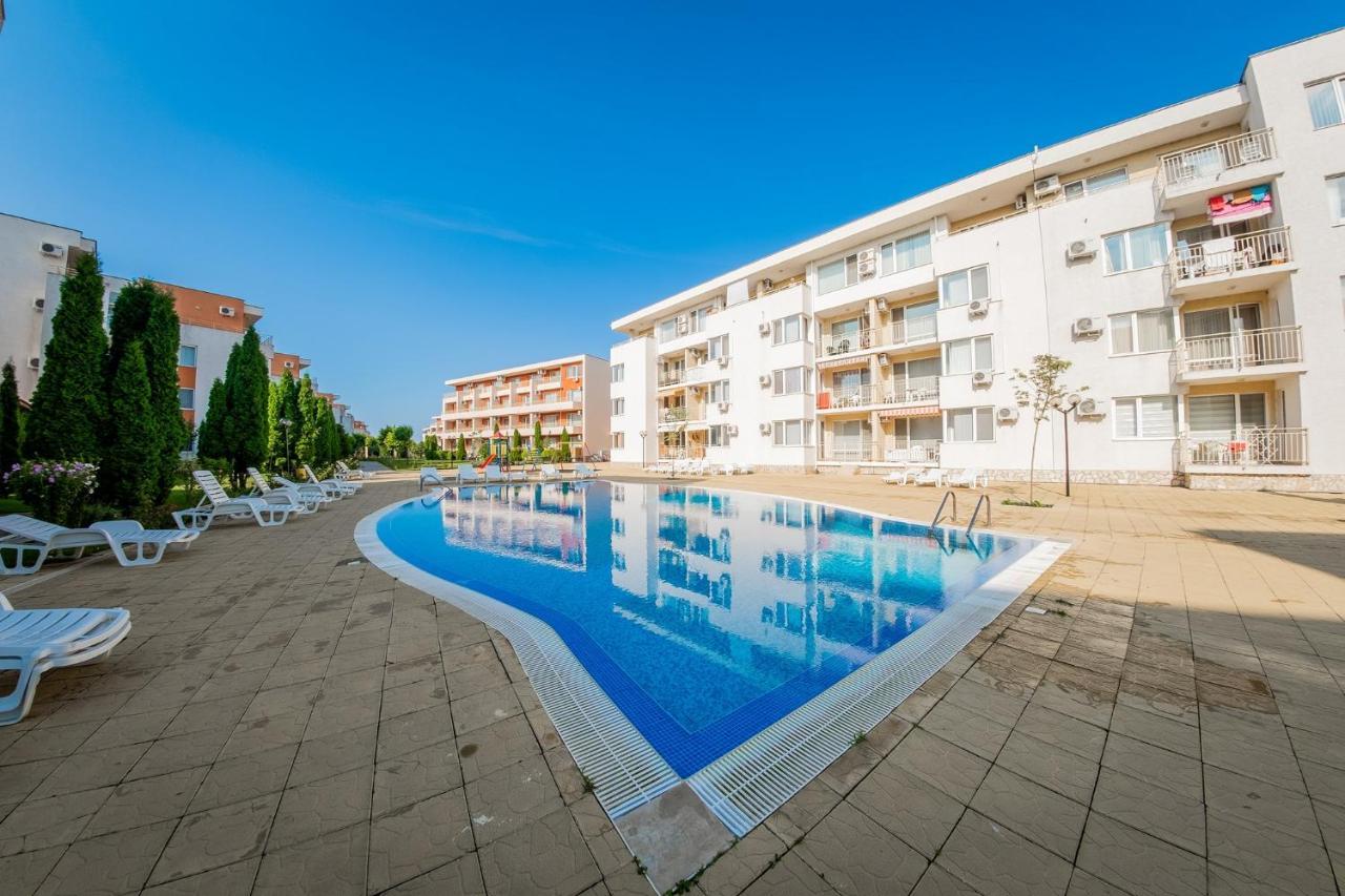 Nessebar Fort Club - Prestige Apartments Slantchev Briag Extérieur photo
